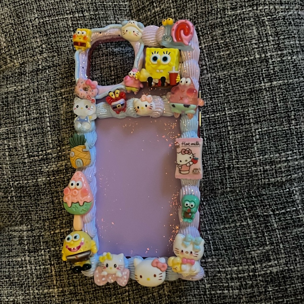 Handmade Phone Case for iPhone 15plus.